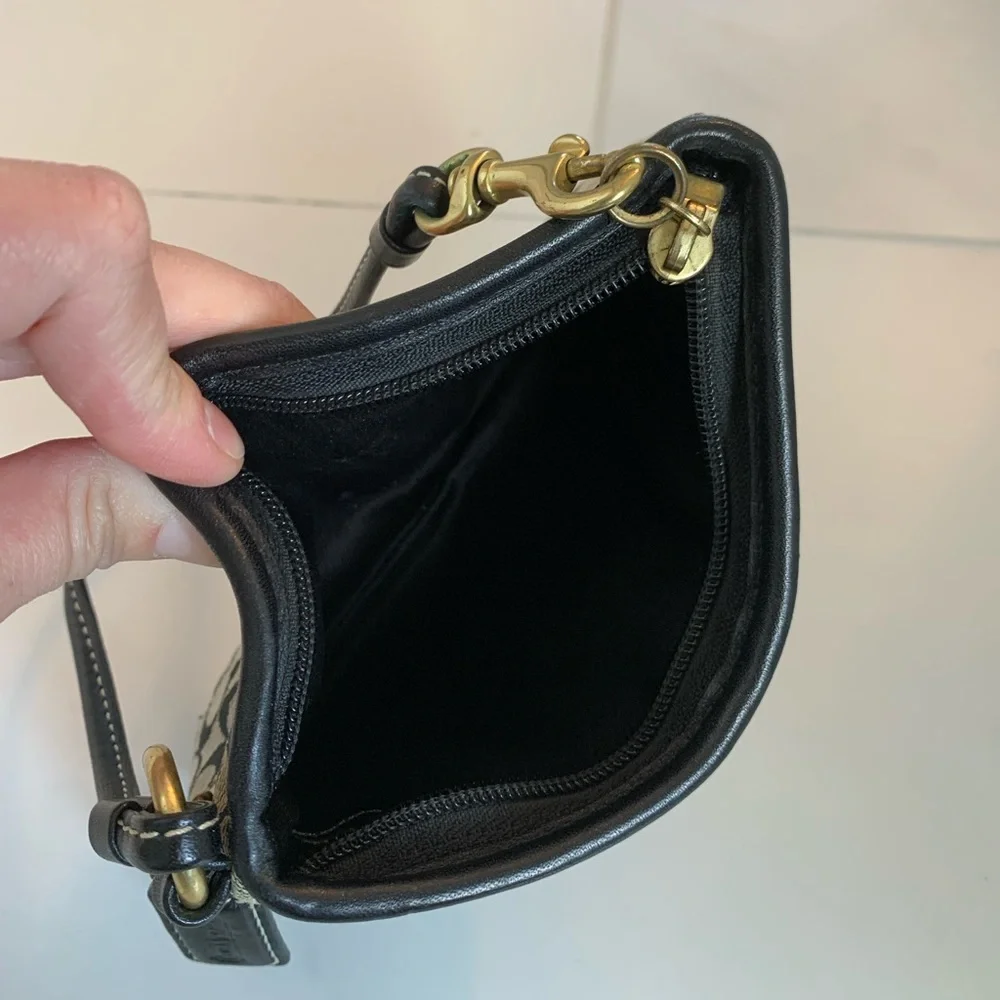 Coach Black and Cream Wristlet - Picture 6 of 6